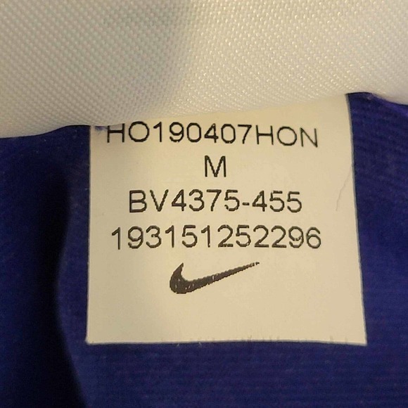 Nike Element Running 1/2 Zip Top Womens Size Medium Blue Thumb Holes - Picture 10 of 11